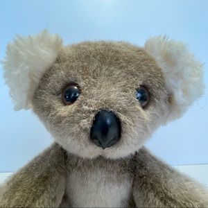 VINTAGE 1980’s PLUSH KOALA BEAR TOYLAND 10” MADE IN ISRAEL
